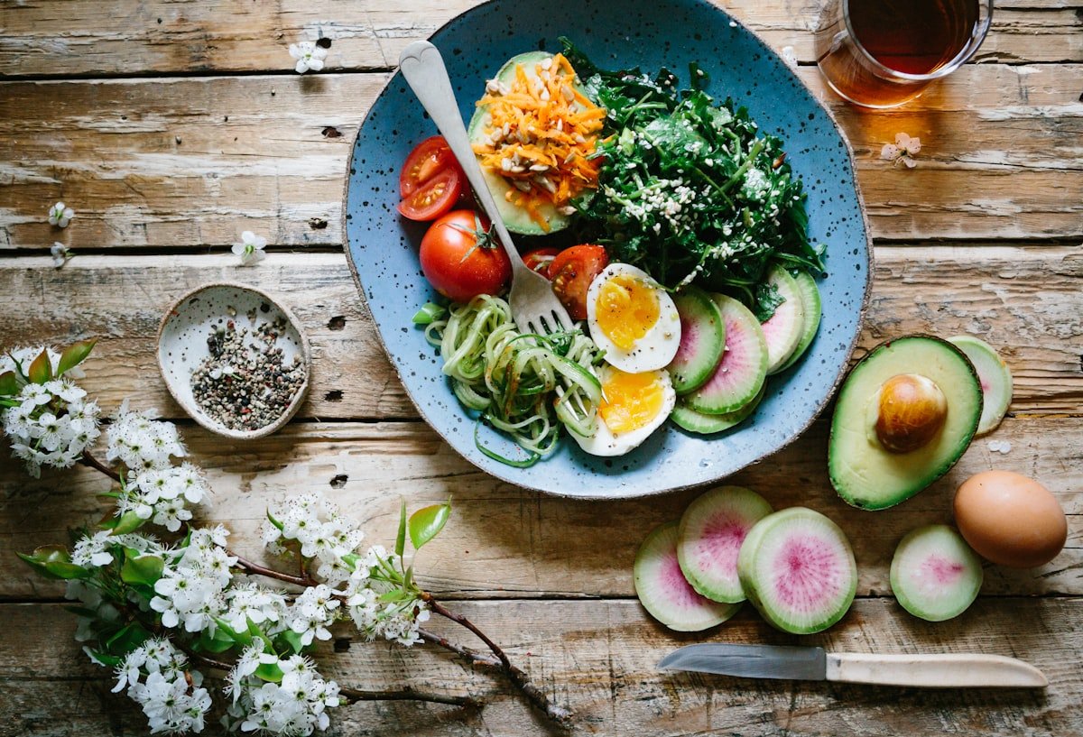 Simple Habits That Make Weight Loss Easier (And Last Longer)